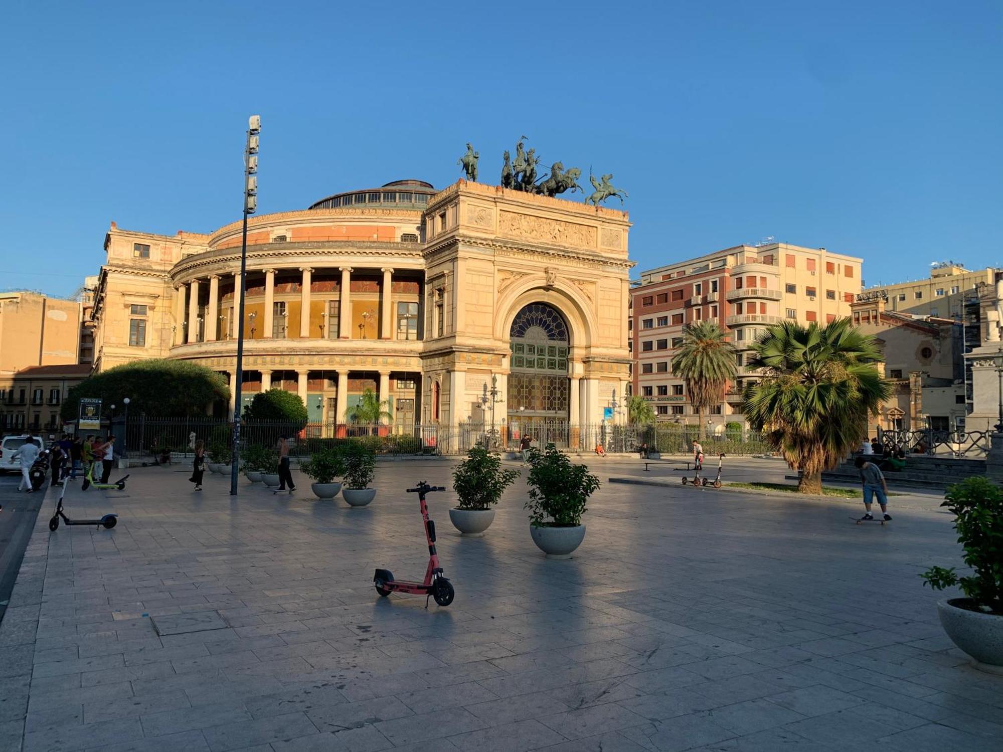 George House Palermo Ξενοδοχείο Εξωτερικό φωτογραφία